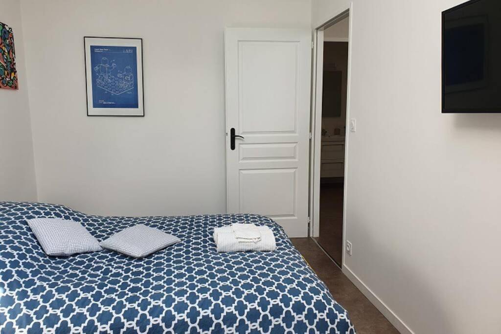Appartement Vol De Nuit - Balade Urbaine Au Centre D'epernay